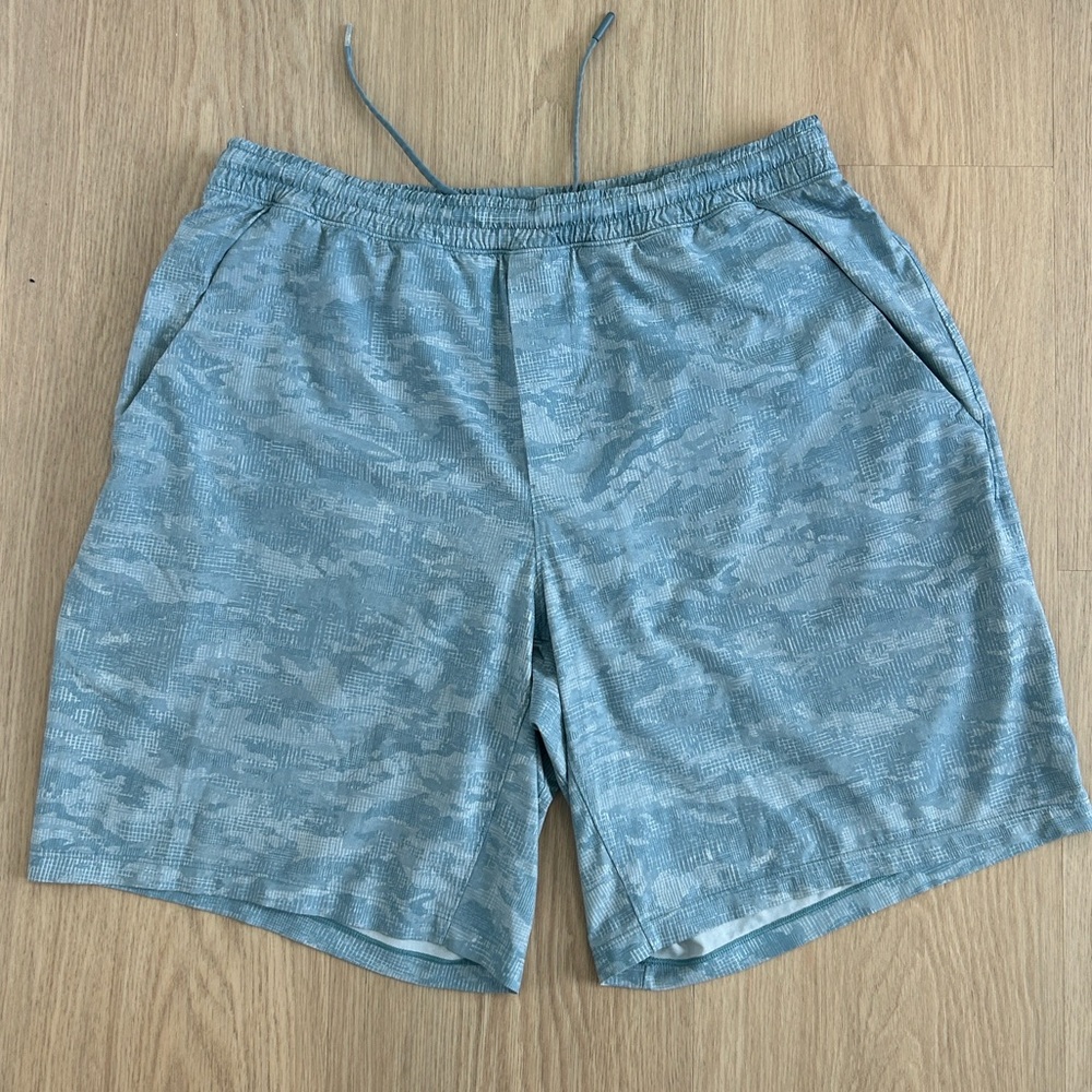 Lululemon Pace Breaker Short 9" *Liner XL - Picture 2 of 5